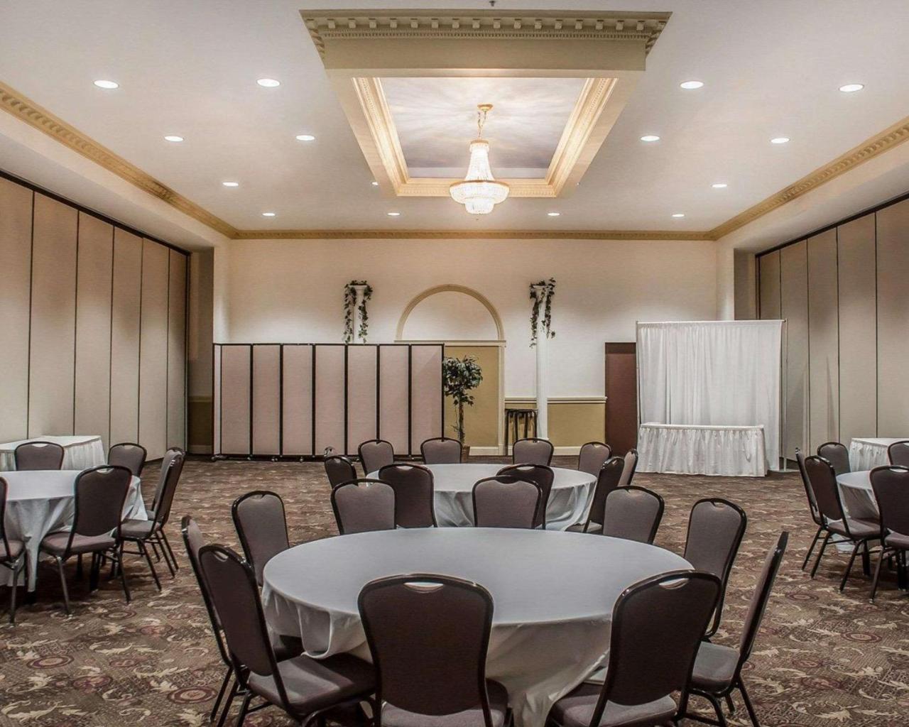 Quality Inn - Niagara Falls Blvd Eksteriør bilde