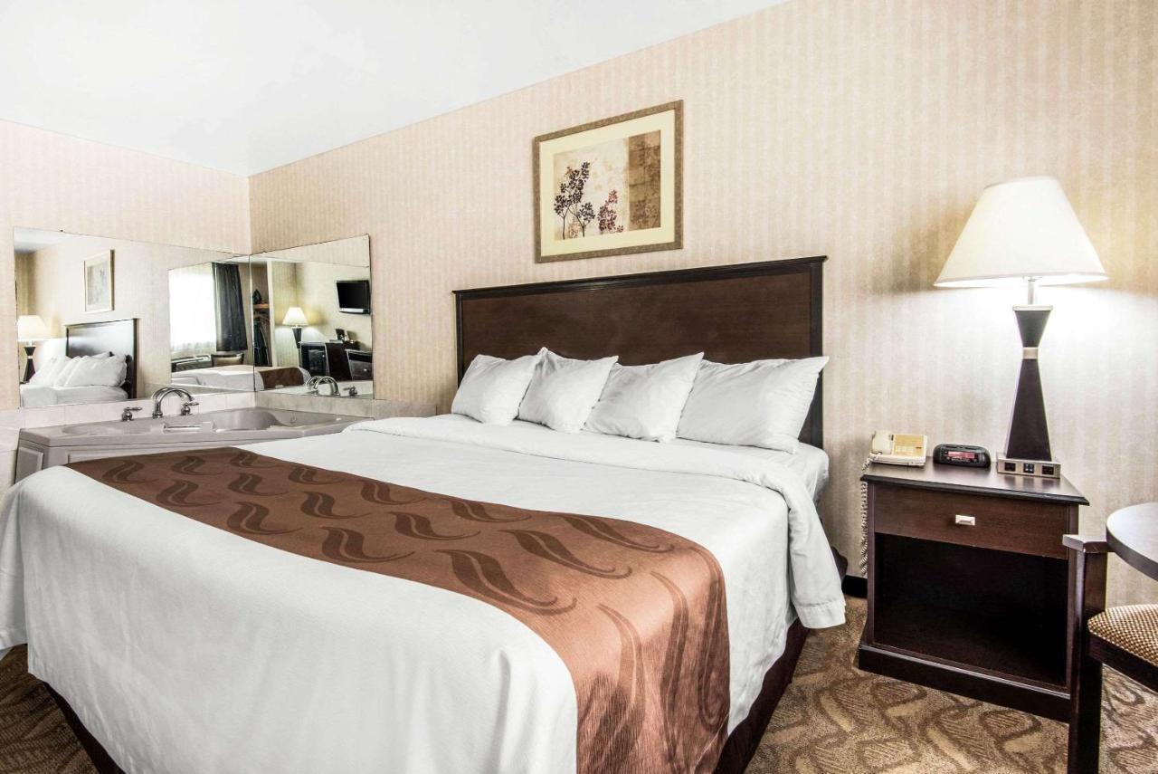 Quality Inn - Niagara Falls Blvd Eksteriør bilde