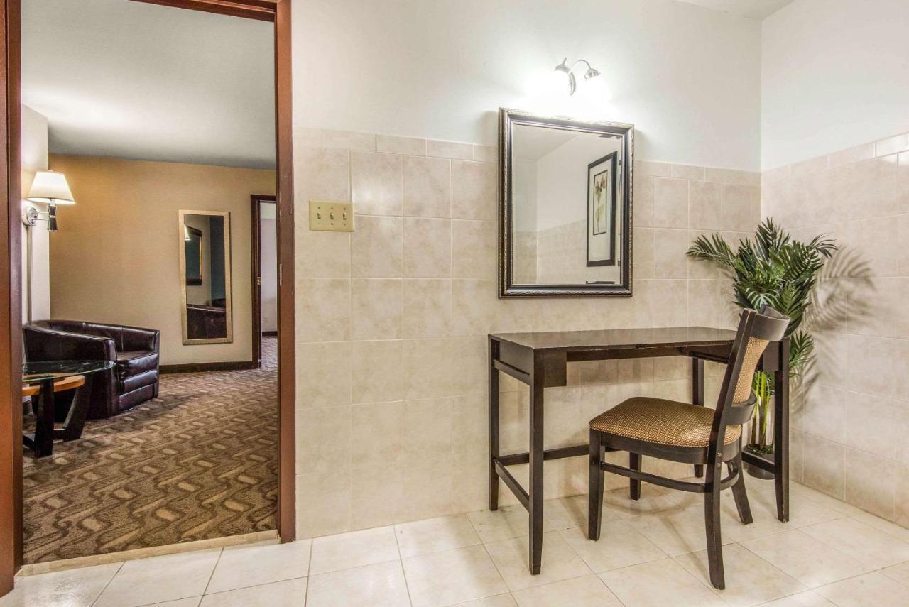 Quality Inn - Niagara Falls Blvd Eksteriør bilde