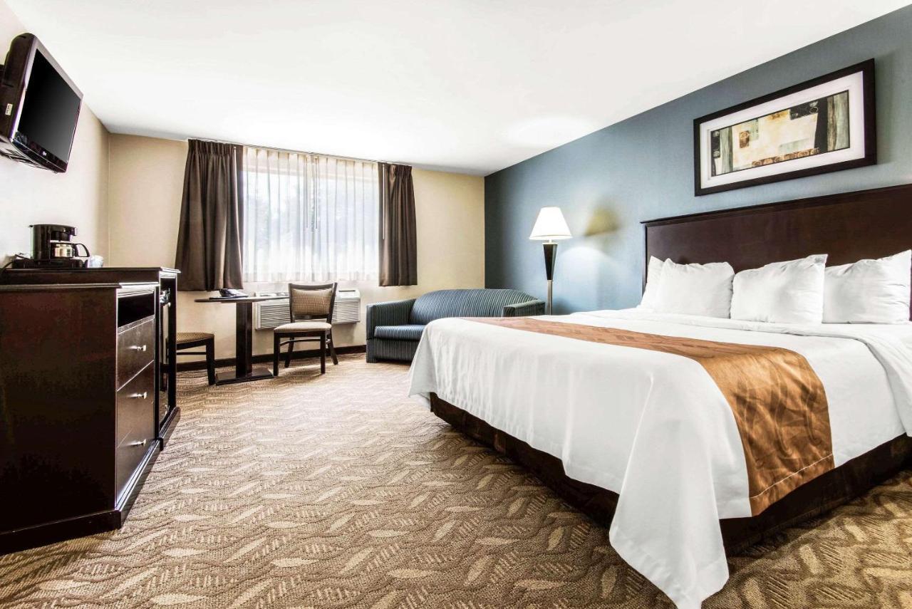 Quality Inn - Niagara Falls Blvd Eksteriør bilde