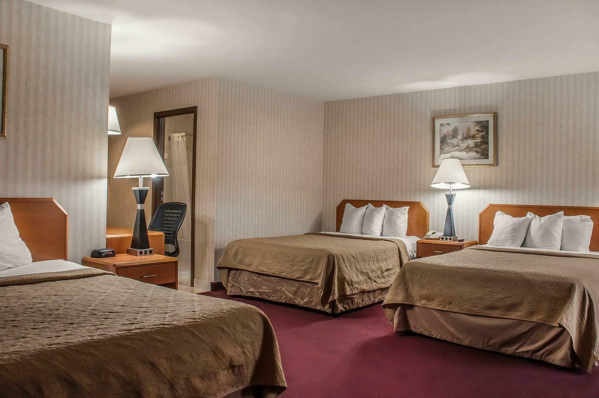 Quality Inn - Niagara Falls Blvd Eksteriør bilde